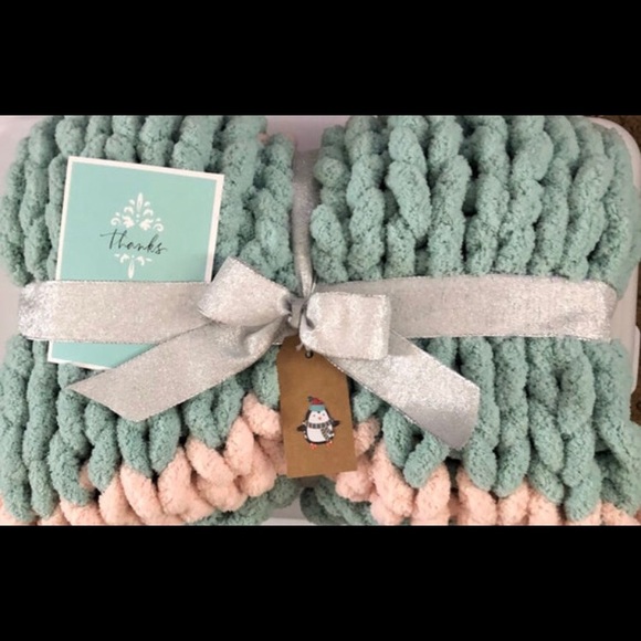 COPY - Chunky knit blanket (chenille yarn) - Throw/Lapghan available in many co… - Picture 2 of 16